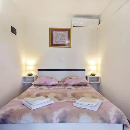 Neues Mit Meerblick In Apartamento Zambratija (Istria)