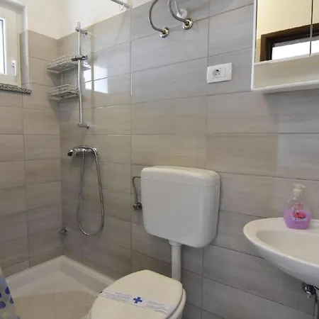Neues Mit Meerblick In Apartman